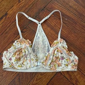Victoria’s Secret racerback floral bralette with front closure